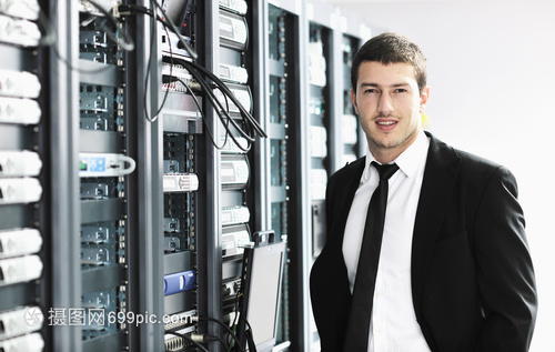 輕與薄 現(xiàn)代IT工程師的移動(dòng)辦公與數(shù)據(jù)中心之翼