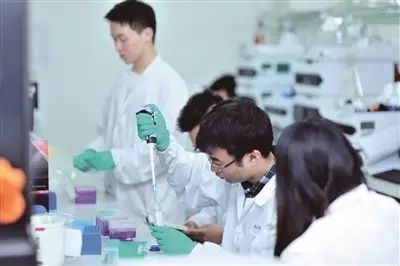牽手國(guó)際小伙伴！「愛科百發(fā)」合作加利福尼亞生物醫(yī)學(xué)研究所開發(fā)新藥